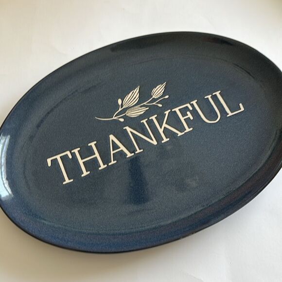 Thankful Platter Thanksgiving Holiday Blue Oval 14” Celebrate It - Picture 9 of 9